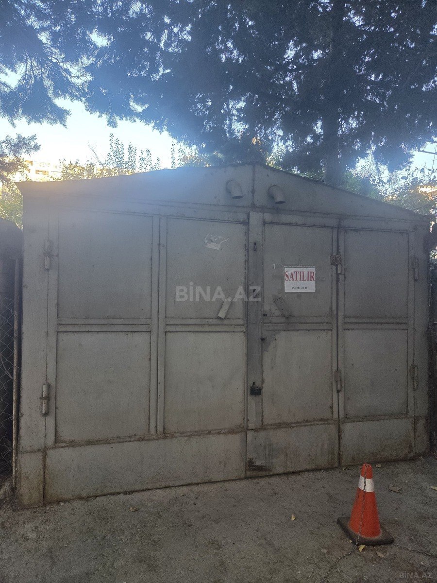 Qaraj - Xalqlar Dostluğu m. - 28 m² (1)