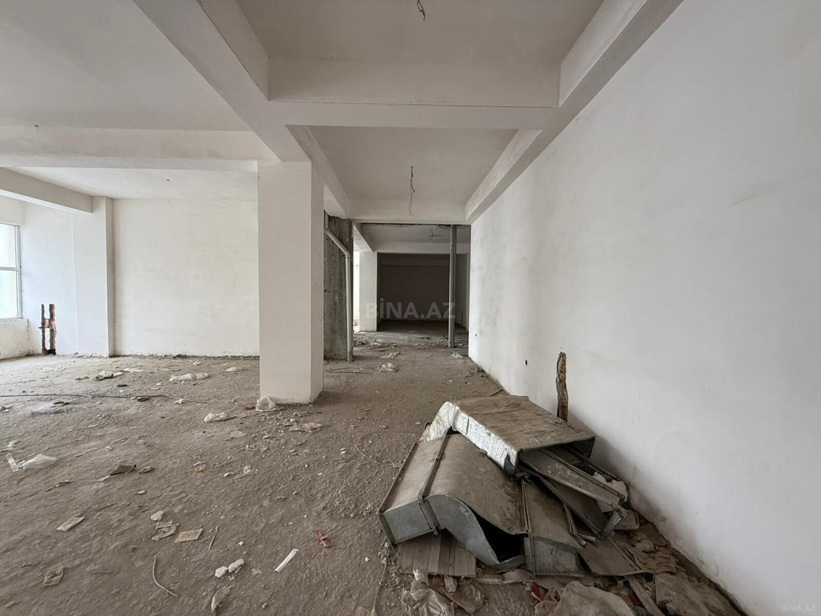 Объект - м. Элмляр Академиясы - 600 м² (9)