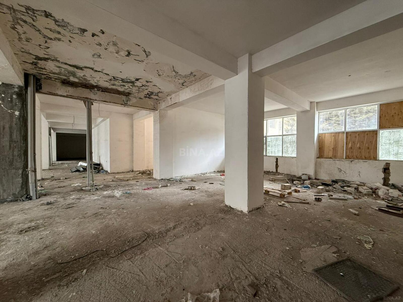 Объект - м. Элмляр Академиясы - 600 м² (8)