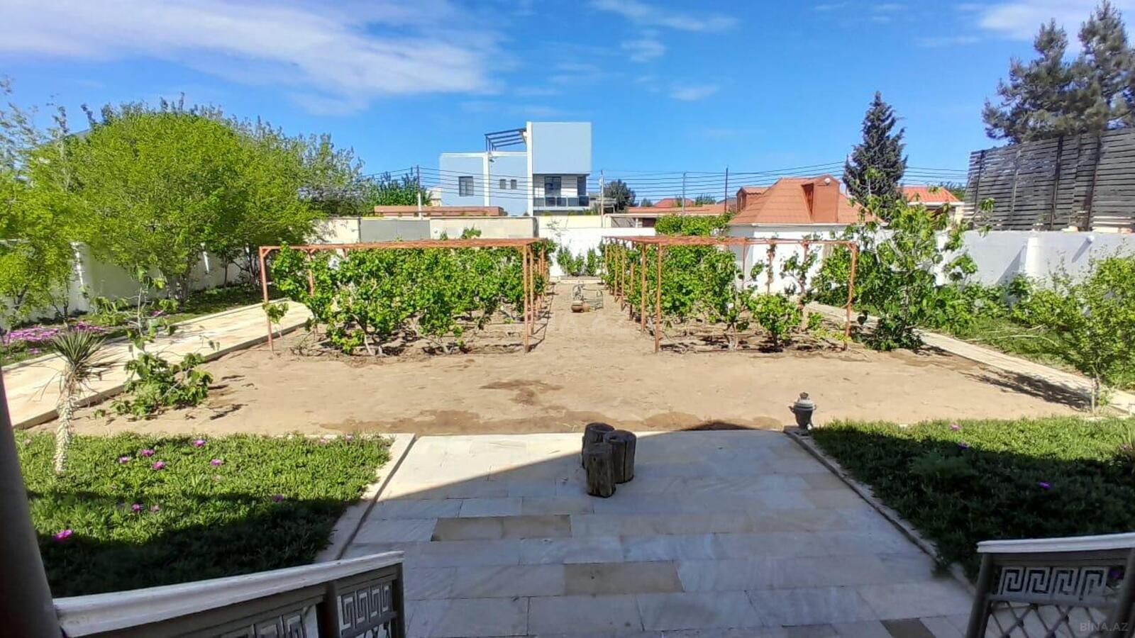 5 otaqlı həyət evi/bağ evi - Nardaran q. - 200 m² (1)