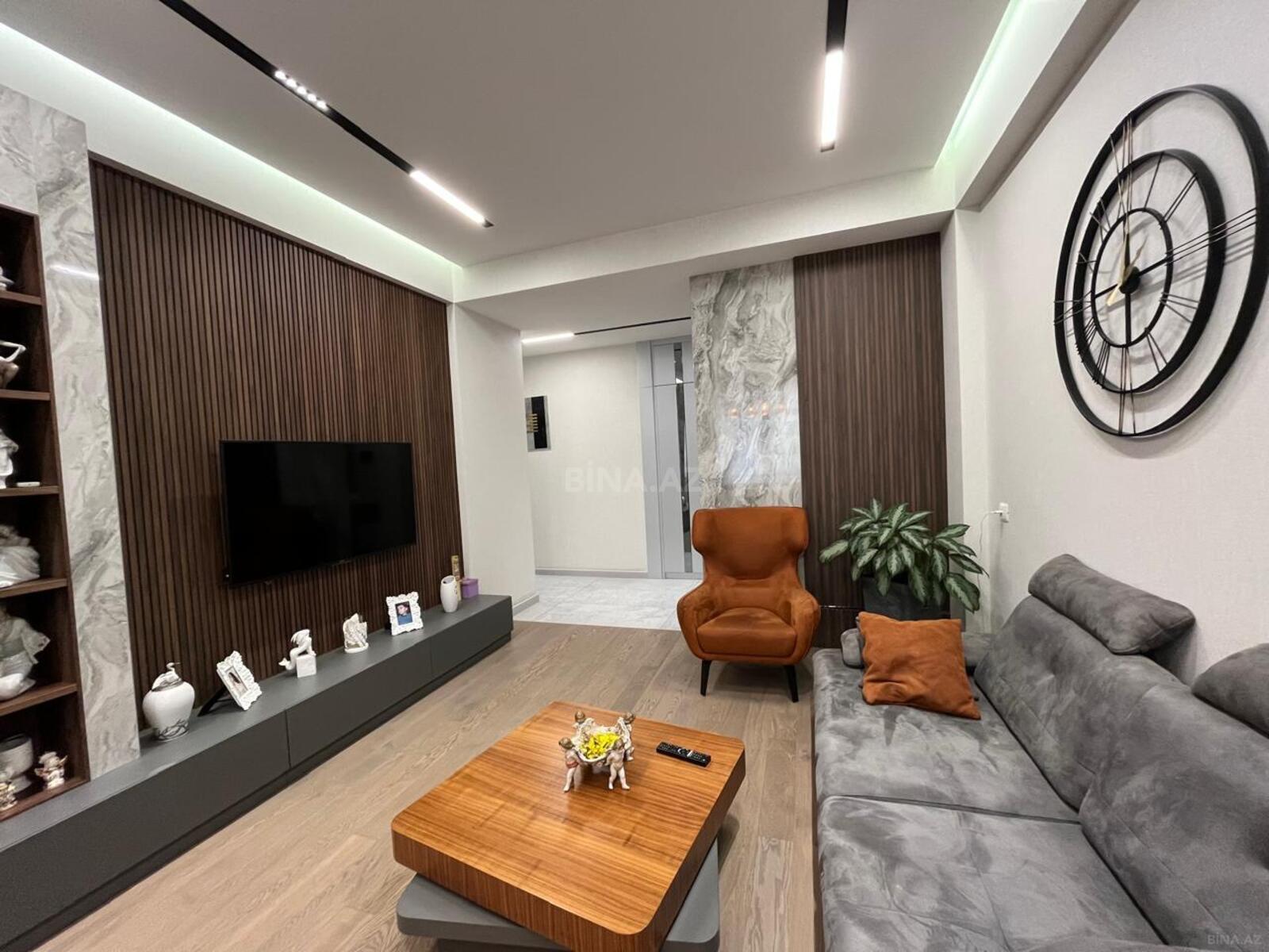 3 otaqlı yeni tikili - Elmlər Akademiyası m. - 120 m² (2)