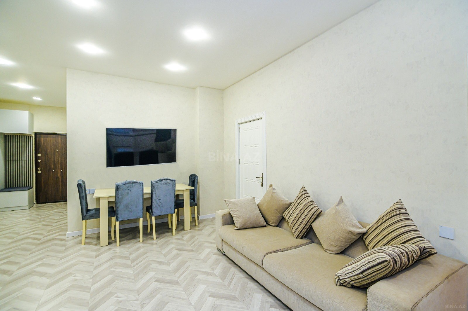 3 otaqlı yeni tikili - 28 May m. - 86 m² (1)