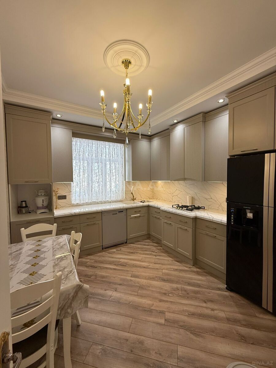 5 otaqlı həyət evi/bağ evi - Binəqədi r. - 160 m² (14)