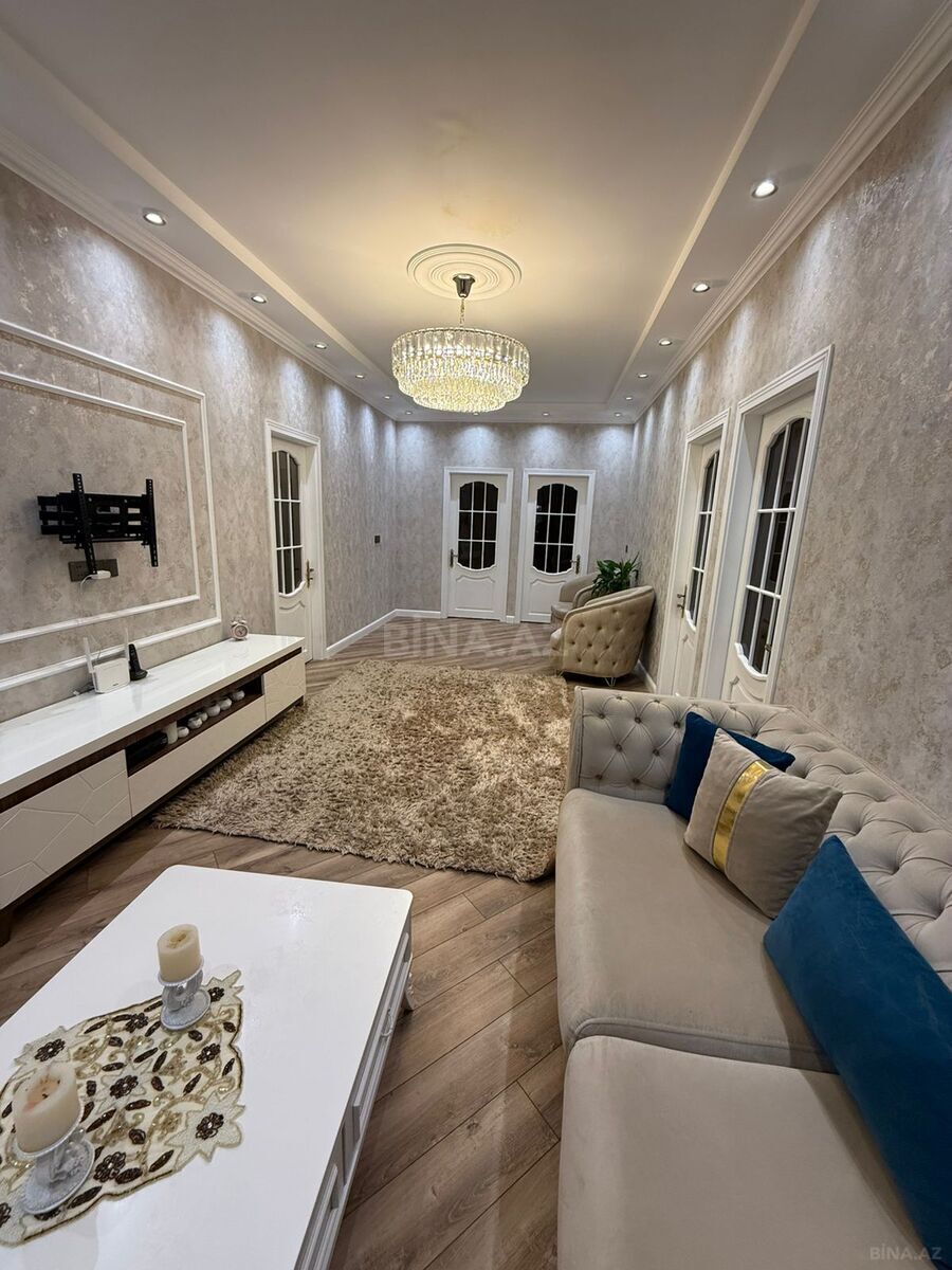 5 otaqlı həyət evi/bağ evi - Binəqədi r. - 160 m² (1)
