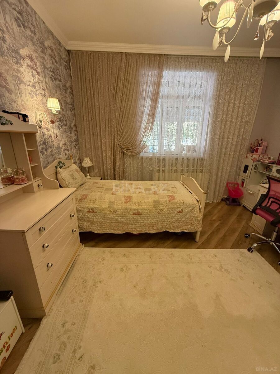 5 otaqlı həyət evi/bağ evi - Binəqədi r. - 160 m² (18)