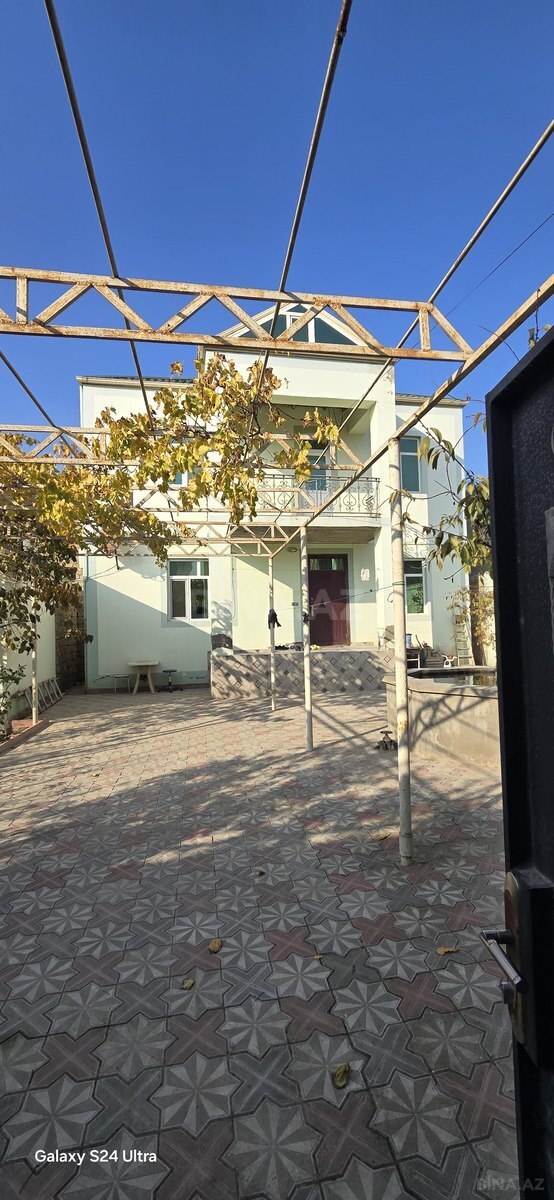 5 otaqlı həyət evi/bağ evi - Binə q. - 240 m² (1)
