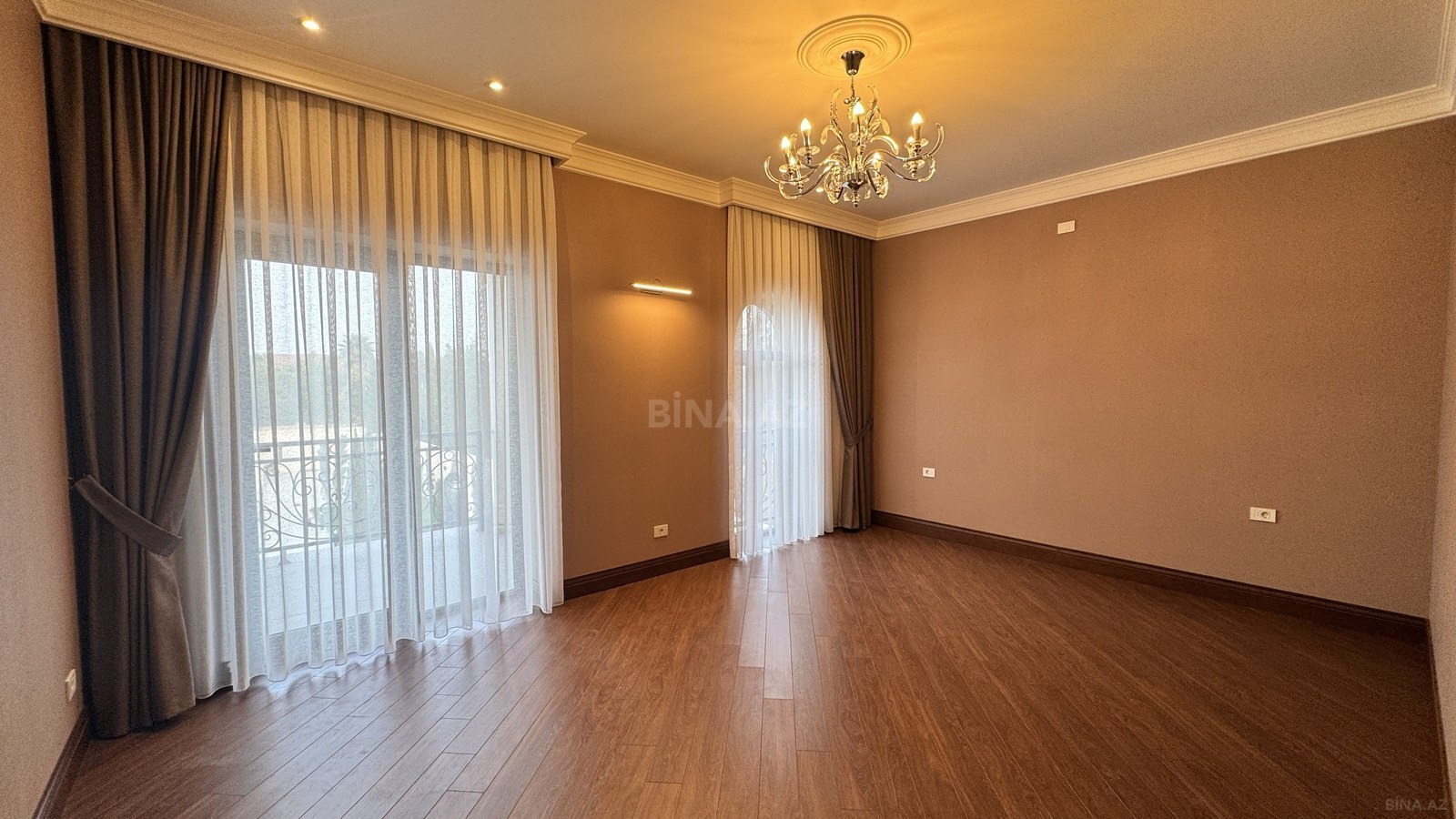 6-комн. дом/дача - пос. Мардакан - 350 м² (25)