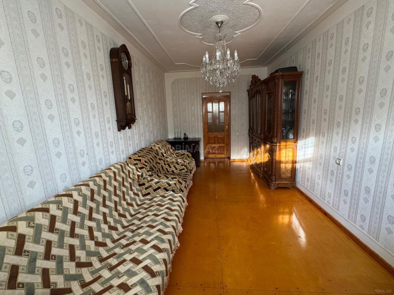 3 otaqlı köhnə tikili - Bakıxanov q. - 65 m² (2)