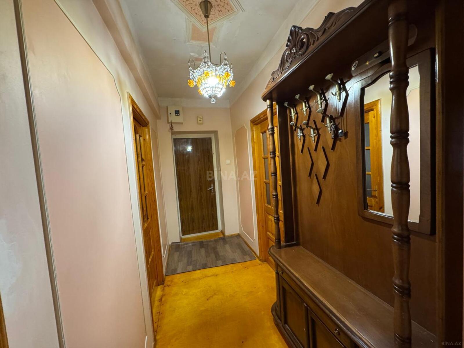 3 otaqlı köhnə tikili - Bakıxanov q. - 65 m² (8)