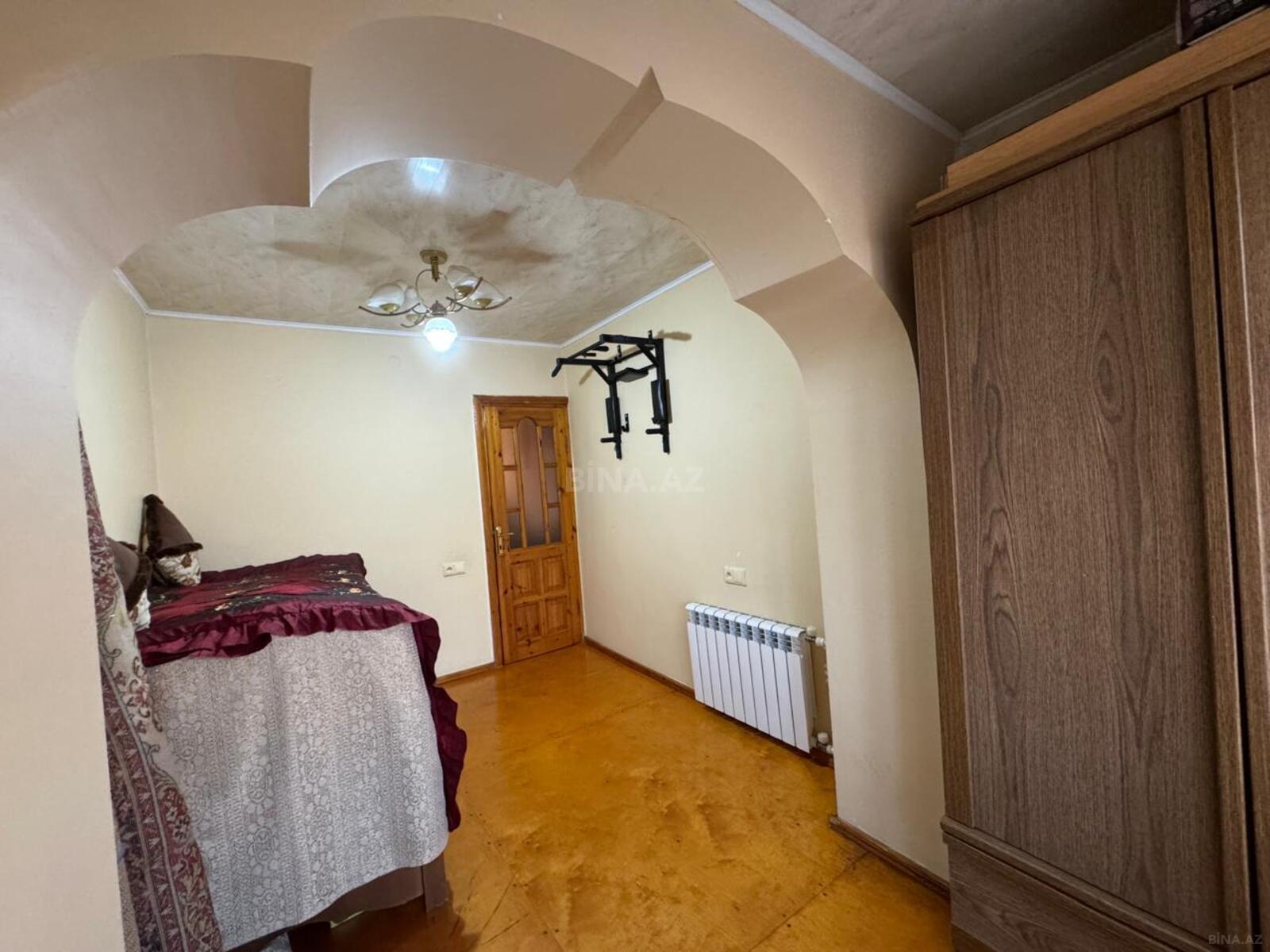 3 otaqlı köhnə tikili - Bakıxanov q. - 65 m² (13)