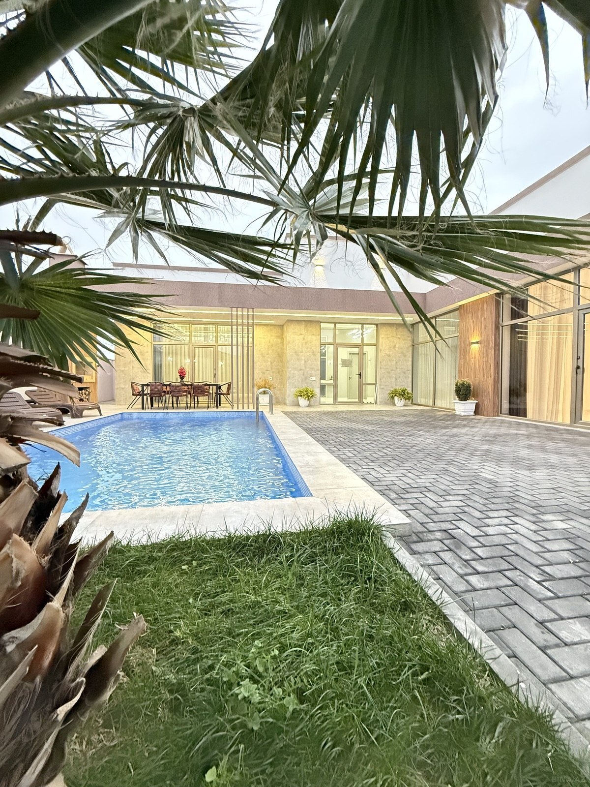 4 otaqlı həyət evi/bağ evi - Mərdəkan q. - 160 m² (3)