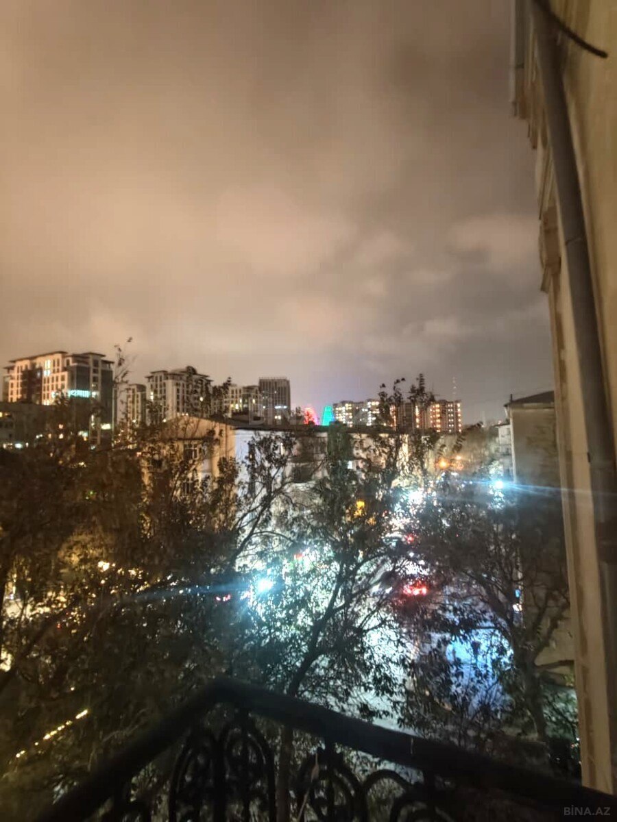 3 otaqlı köhnə tikili - Elmlər Akademiyası m. - 90 m² (10)