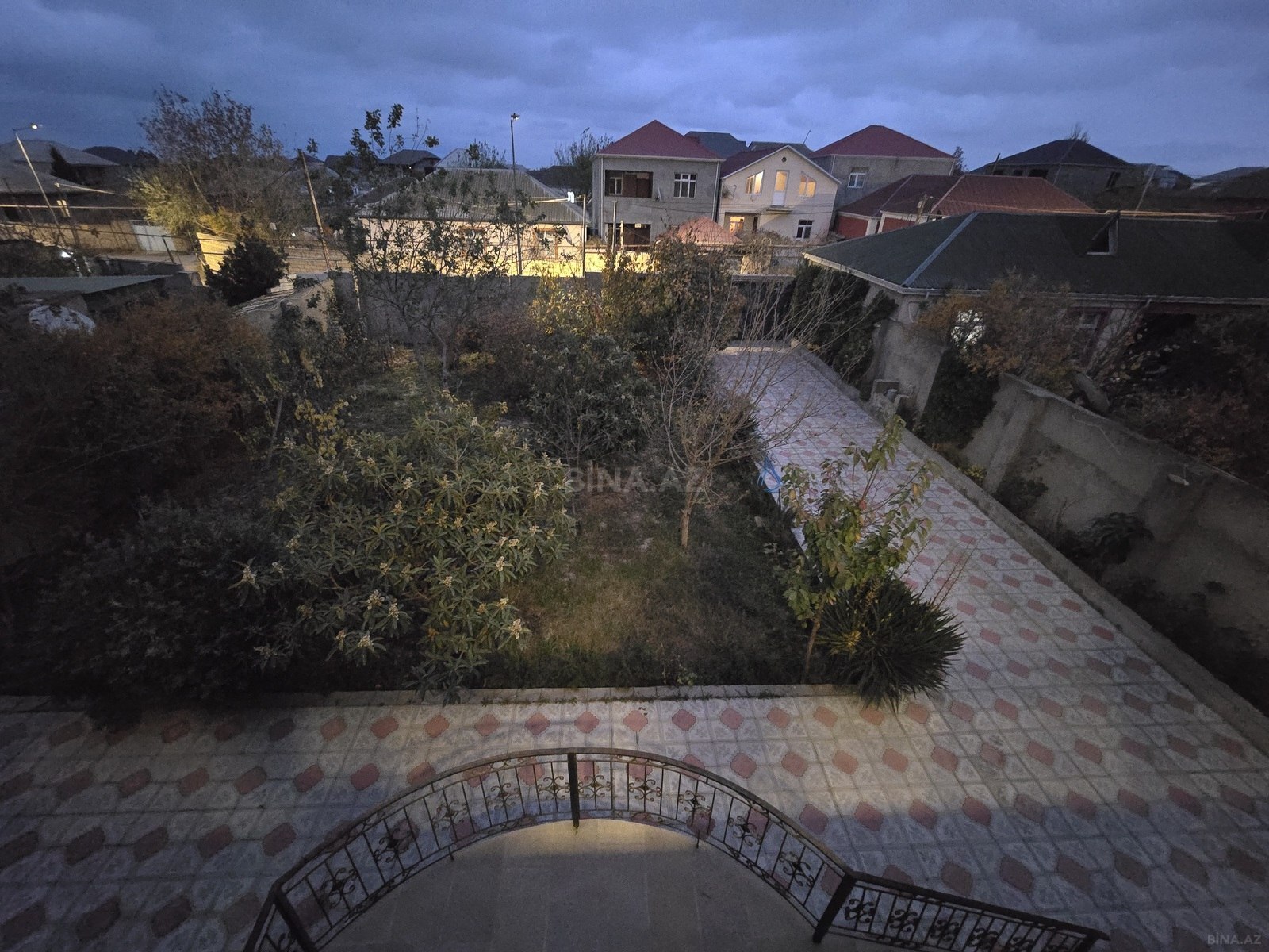 8 otaqlı həyət evi/bağ evi - Sumqayıt - 280 m² (10)