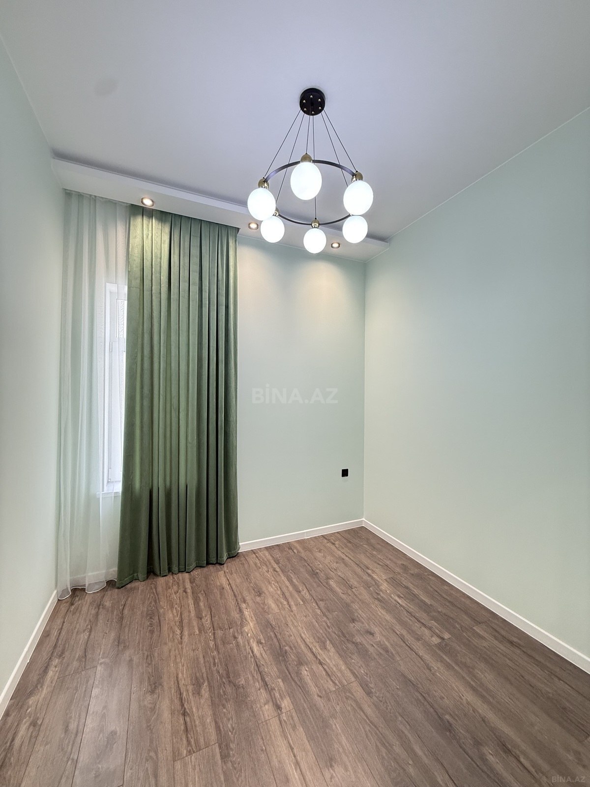 4 otaqlı həyət evi/bağ evi - Şüvəlan q. - 160 m² (21)