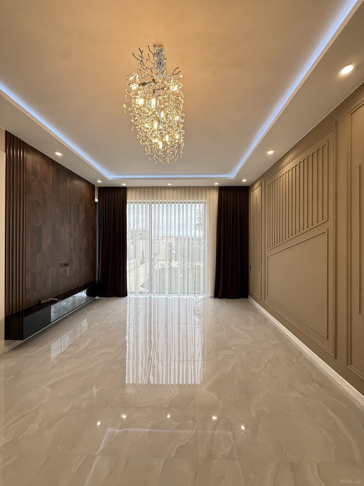 4 otaqlı həyət evi/bağ evi - Şüvəlan q. - 160 m² (16)