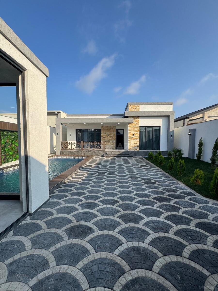 4 otaqlı həyət evi/bağ evi - Şüvəlan q. - 160 m² (1)