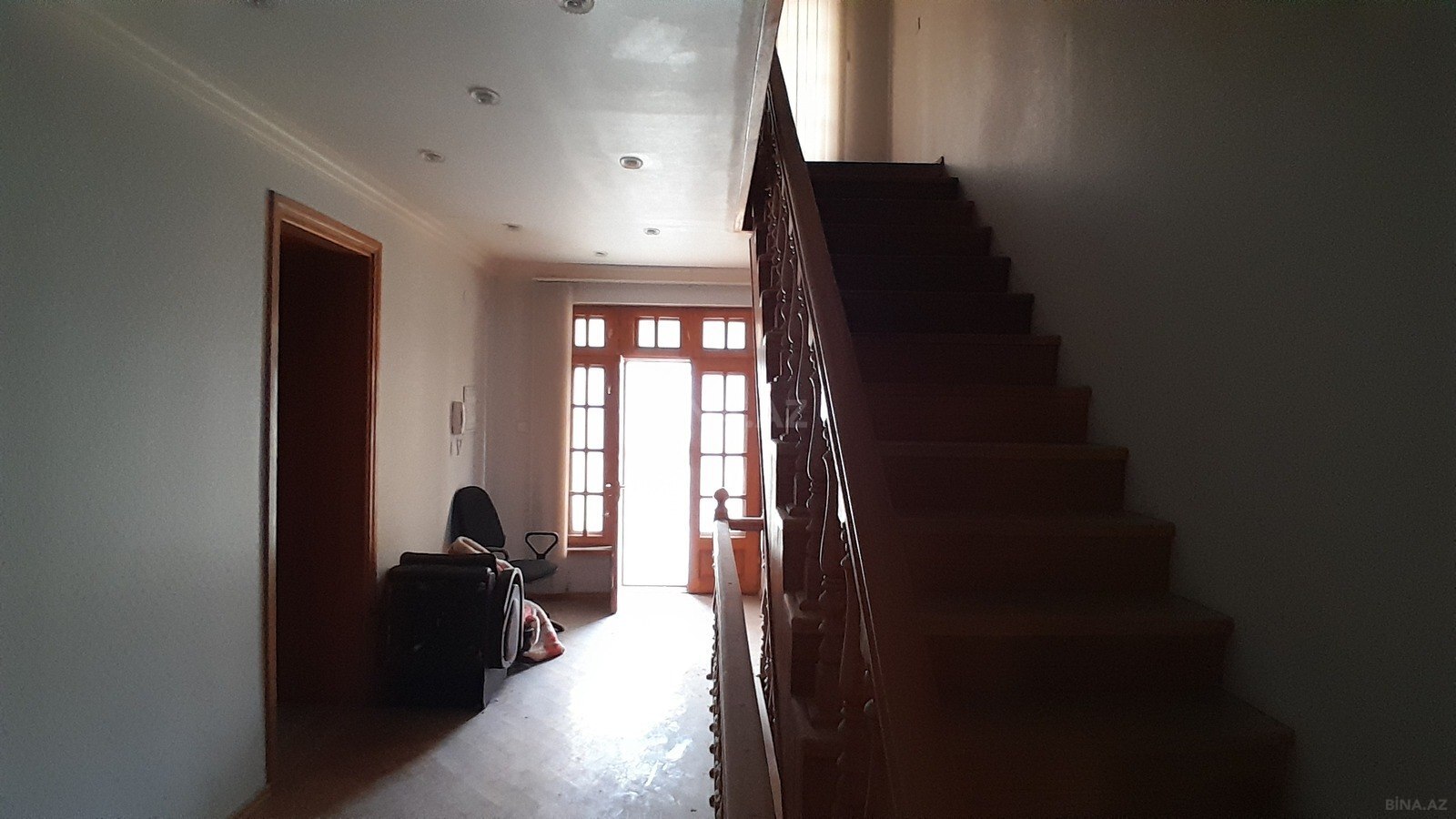 6-комн. дом/дача - пос. Бадамдар - 350 м² (24)