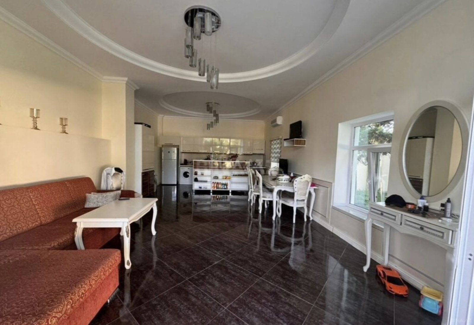 6 otaqlı həyət evi/bağ evi - Novxanı q. - 600 m² (29)