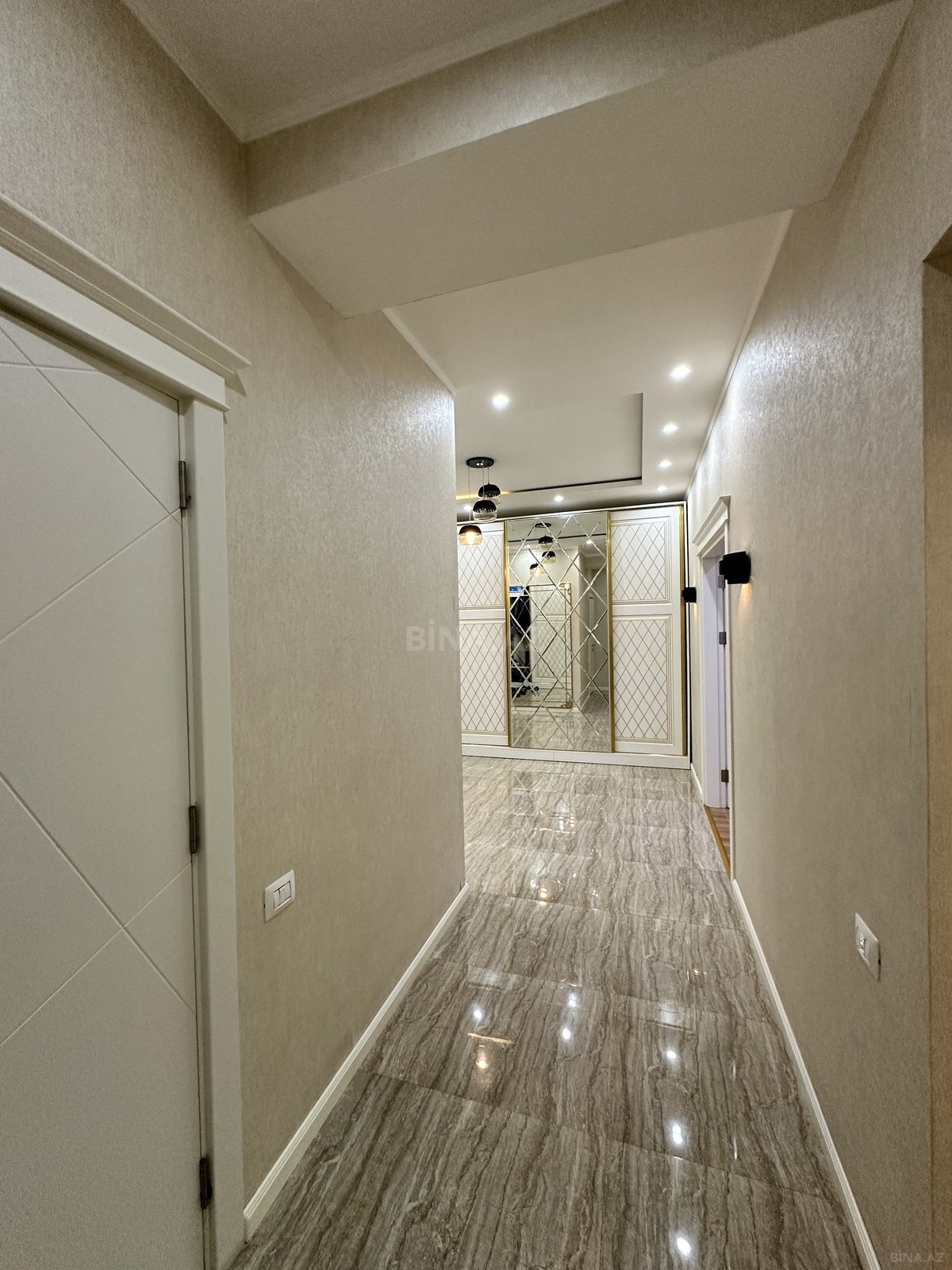3 otaqlı yeni tikili - Yeni Yasamal q. - 130 m² (11)