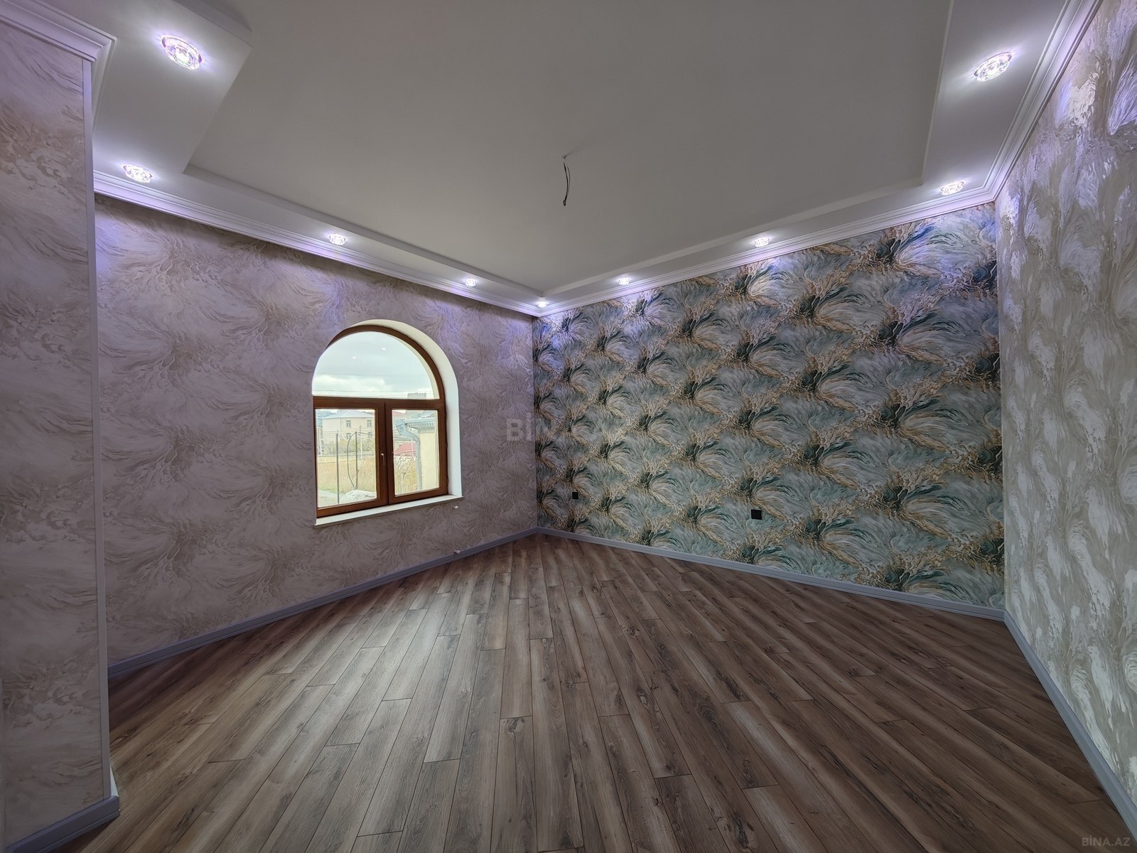 6 otaqlı həyət evi/bağ evi - Bakıxanov q. - 254 m² (19)