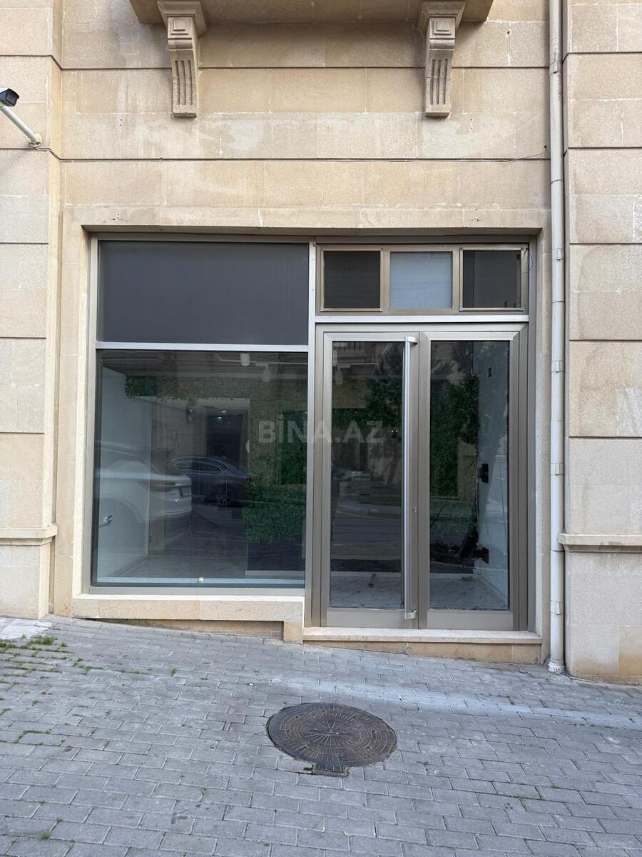 Obyekt - Ağ şəhər q. - 150 m² (24)