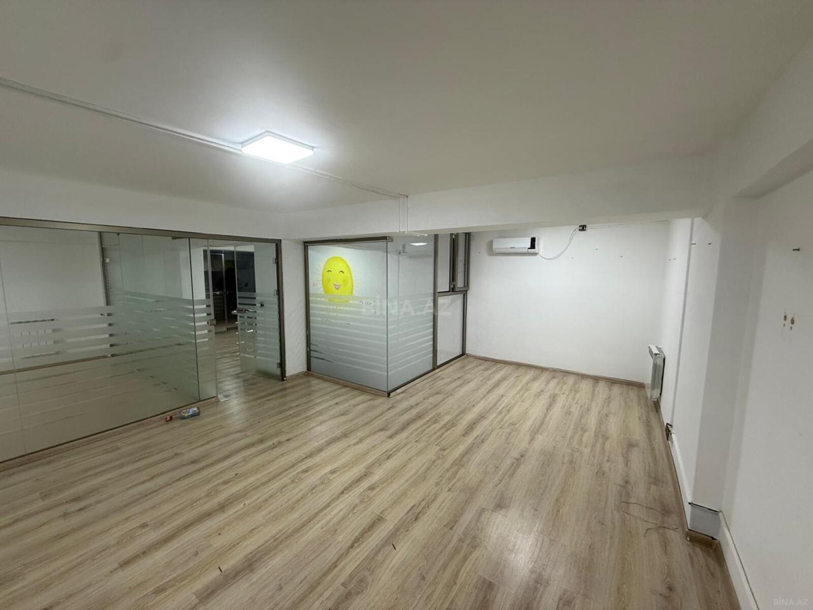Obyekt - Ağ şəhər q. - 150 m² (17)