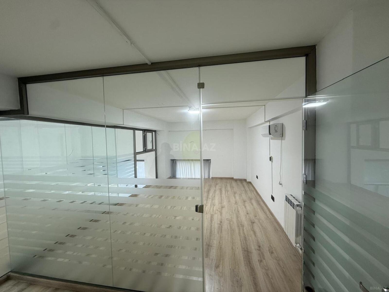 Obyekt - Ağ şəhər q. - 150 m² (14)