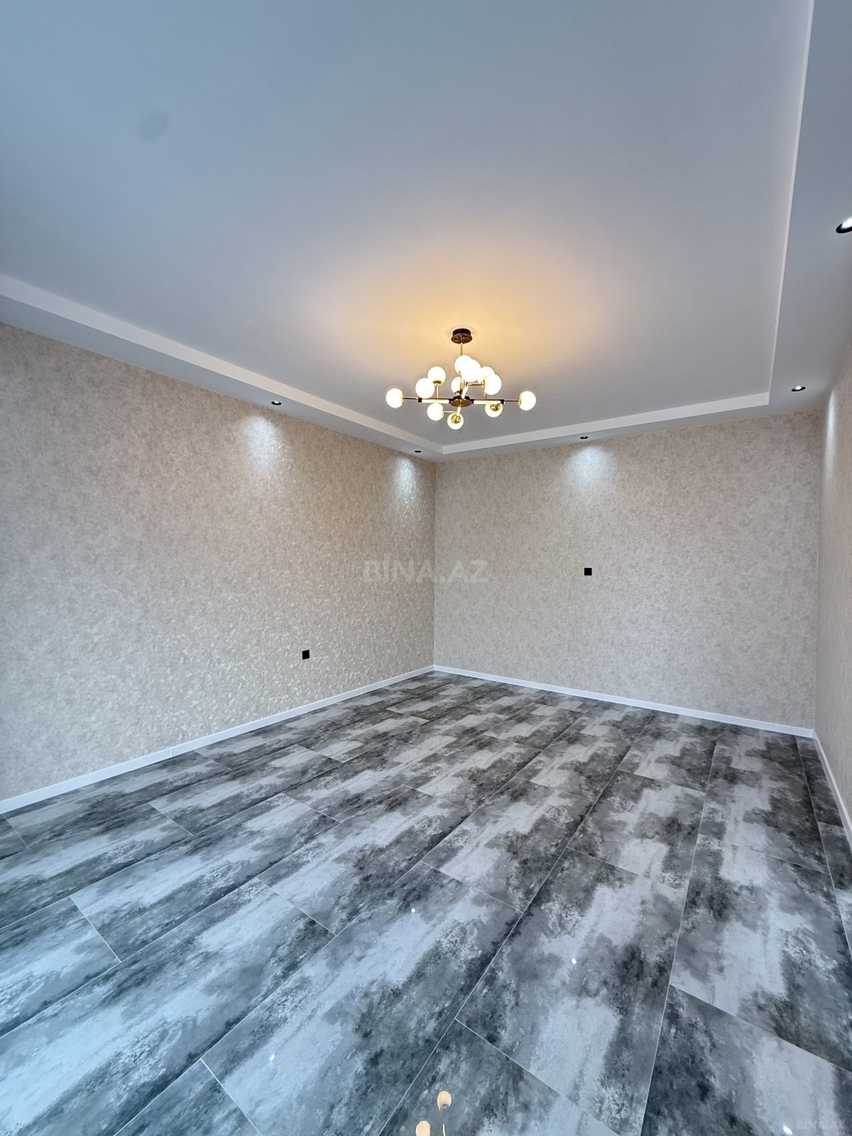 4 otaqlı həyət evi/bağ evi - Şüvəlan q. - 135 m² (16)