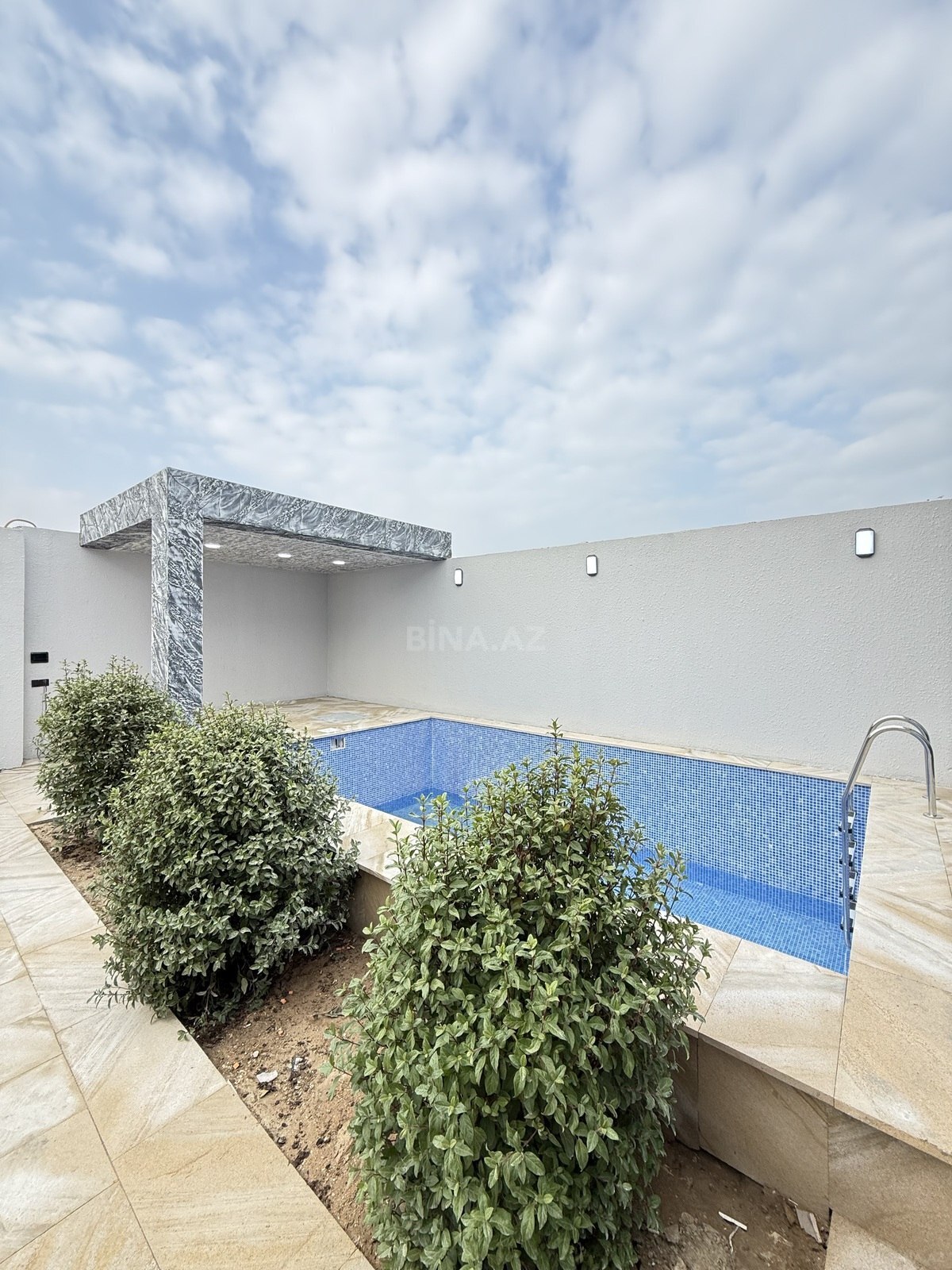 4 otaqlı həyət evi/bağ evi - Şüvəlan q. - 135 m² (8)