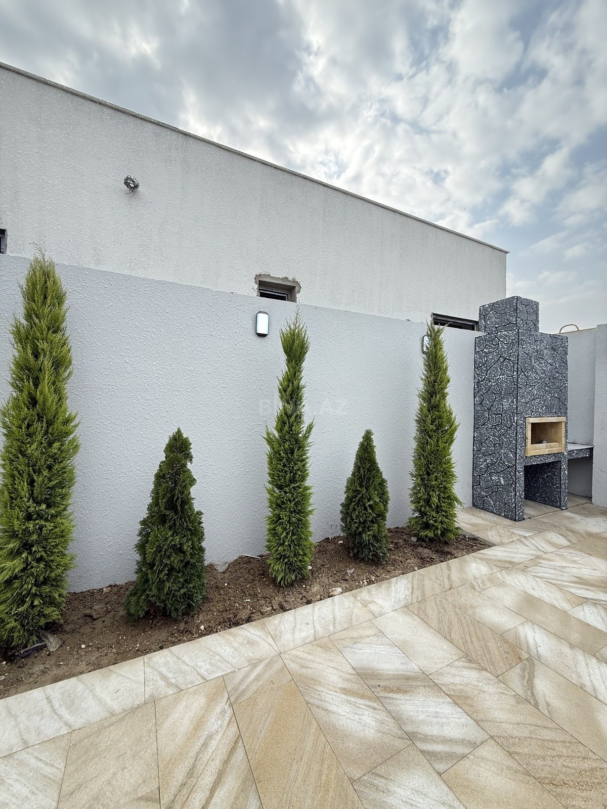 4 otaqlı həyət evi/bağ evi - Şüvəlan q. - 135 m² (5)
