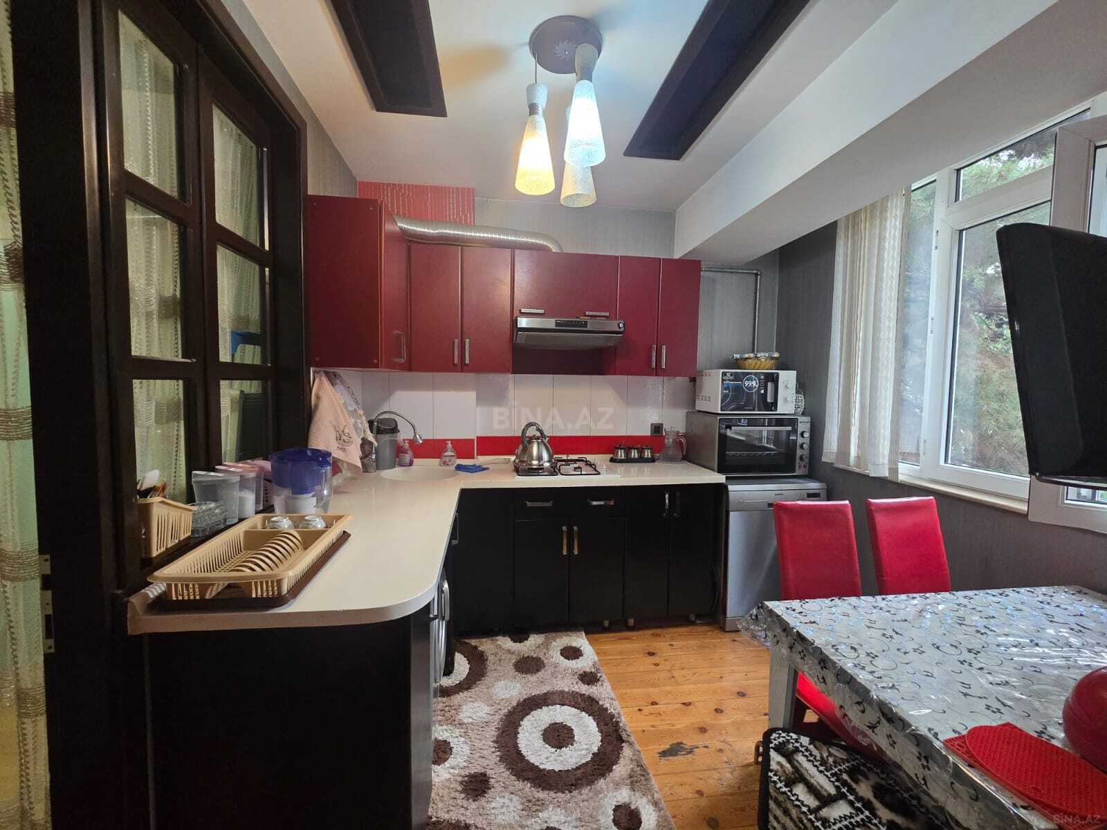 3 otaqlı köhnə tikili - Sumqayıt - 70 m² (1)