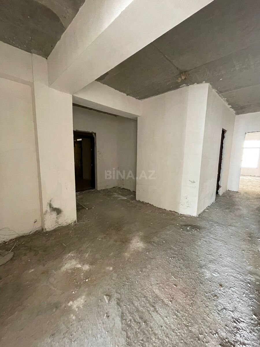 4 otaqlı Yeni tikili, Şah İsmayıl Xətai m., Bakı