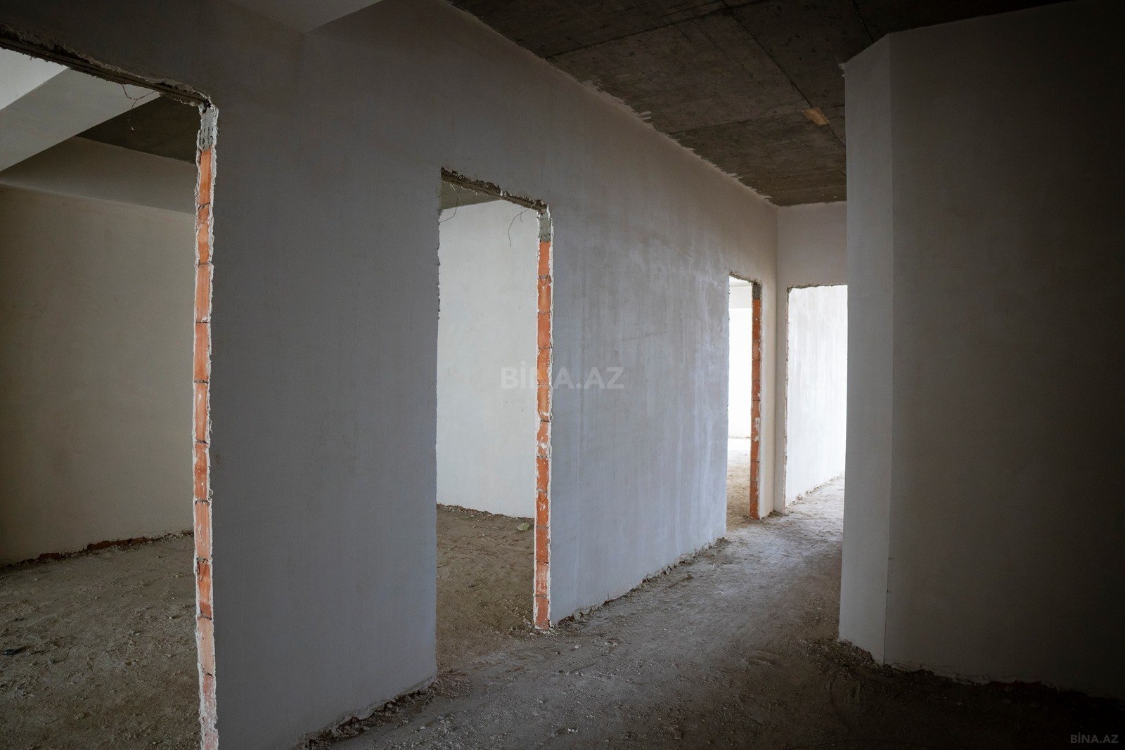 4 otaqlı Yeni tikili, Şah İsmayıl Xətai m., Bakı