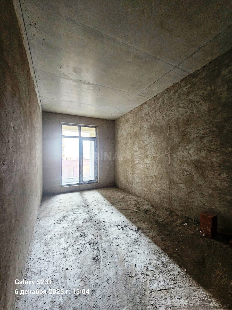 2-комн. новостройка - м. 28 мая - 72 м² (2)