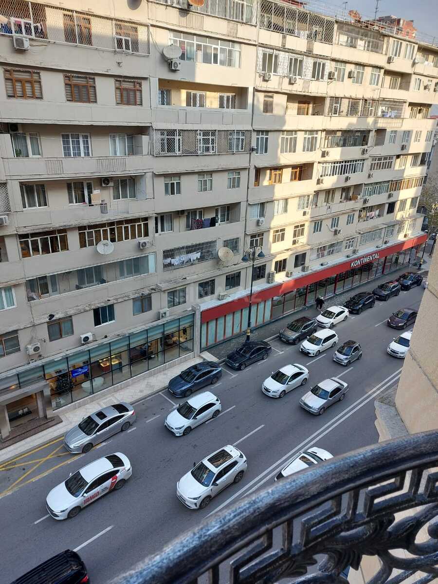 5 otaqlı yeni tikili - Gənclik m. - 234 m² (1)
