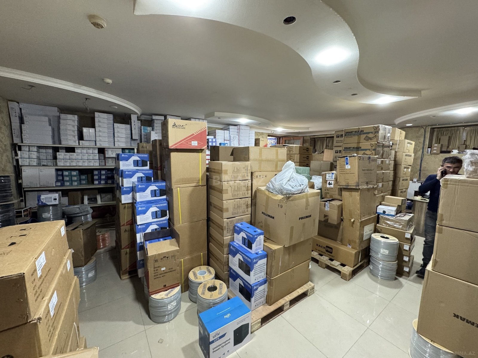 Объект - м. Азадлыг проспекти - 700.3 м² (4)