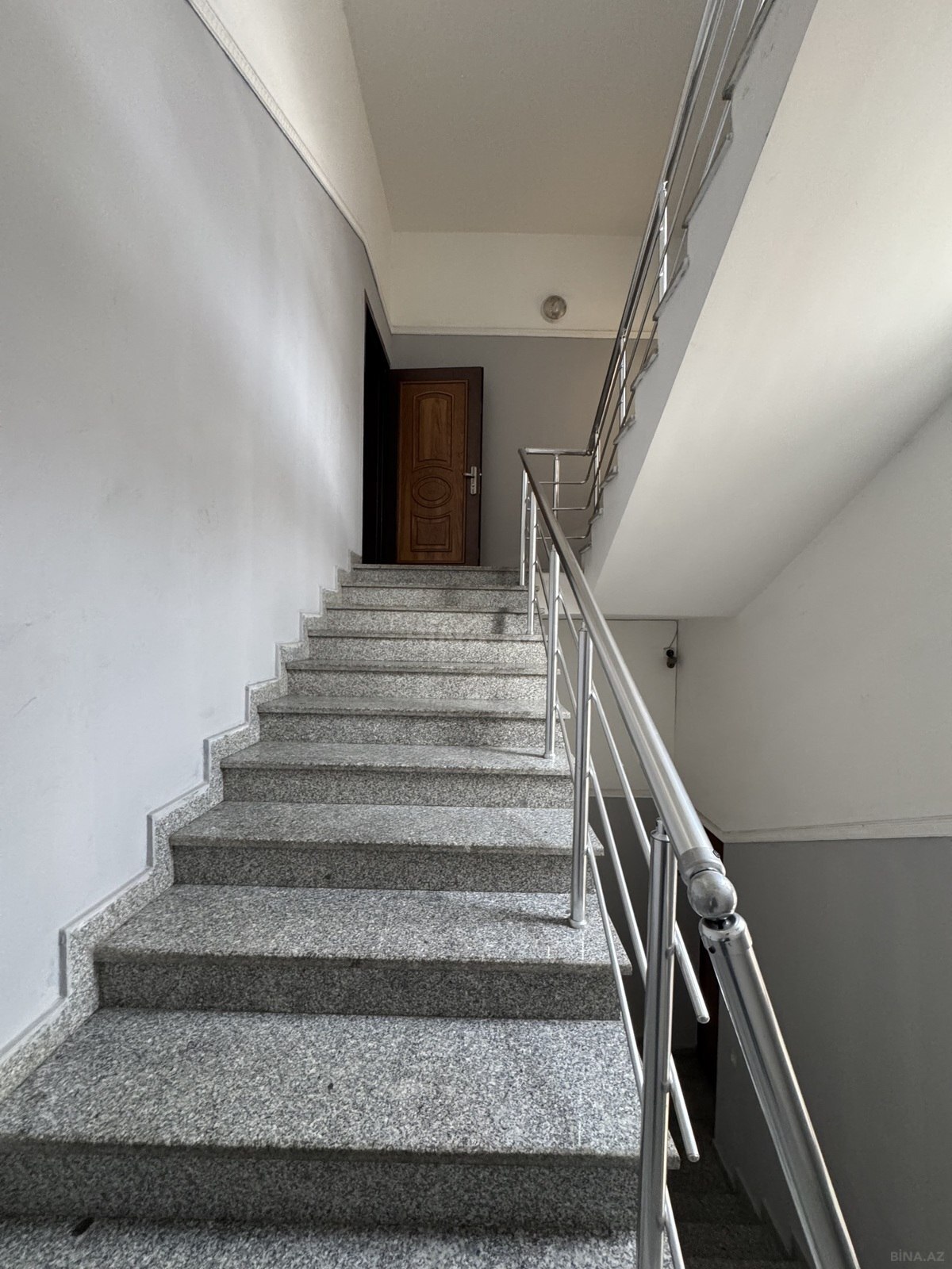 Объект - м. Азадлыг проспекти - 700.3 м² (18)