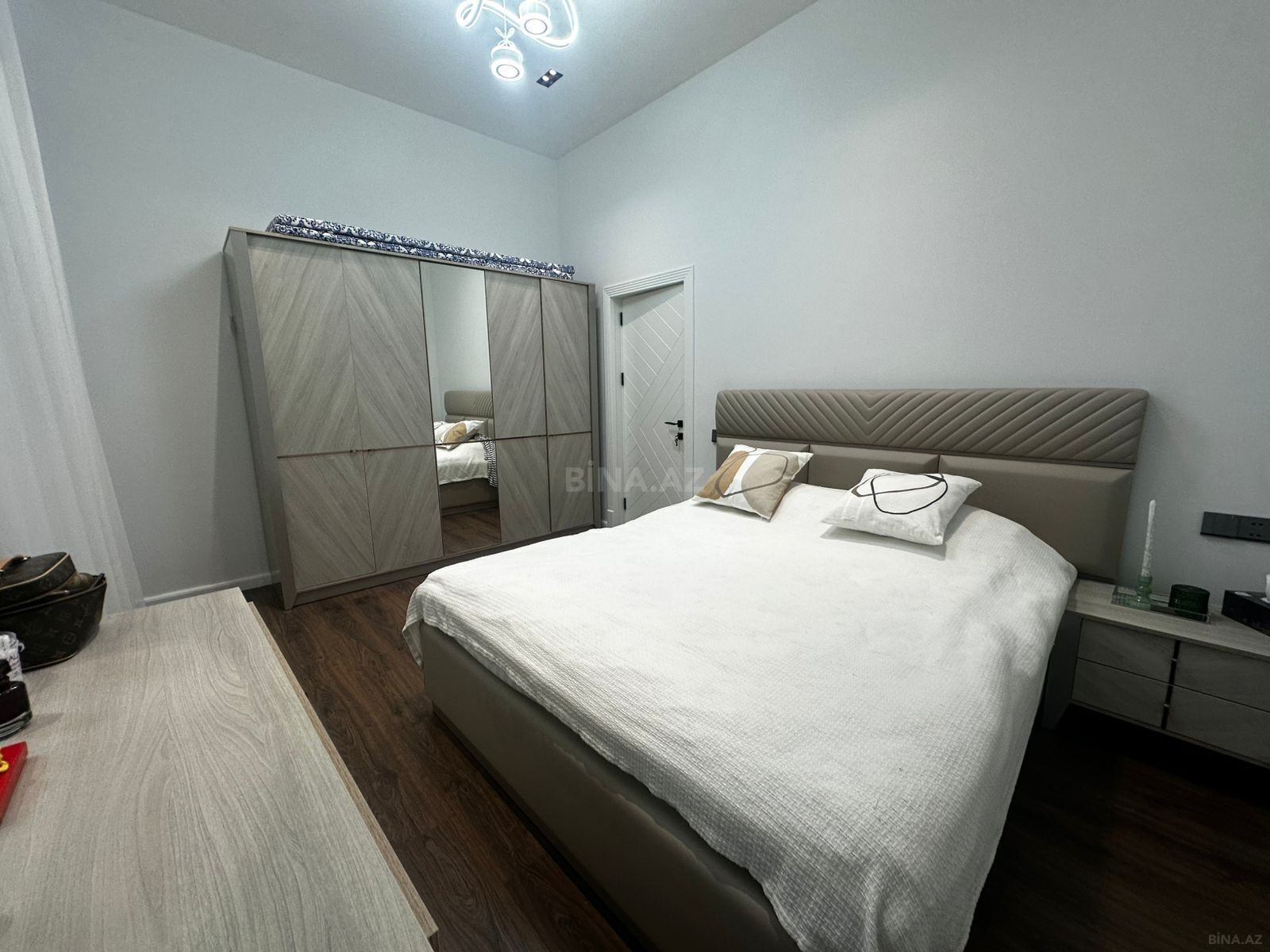 4 otaqlı həyət evi/bağ evi - Mərdəkan q. - 180 m² (24)