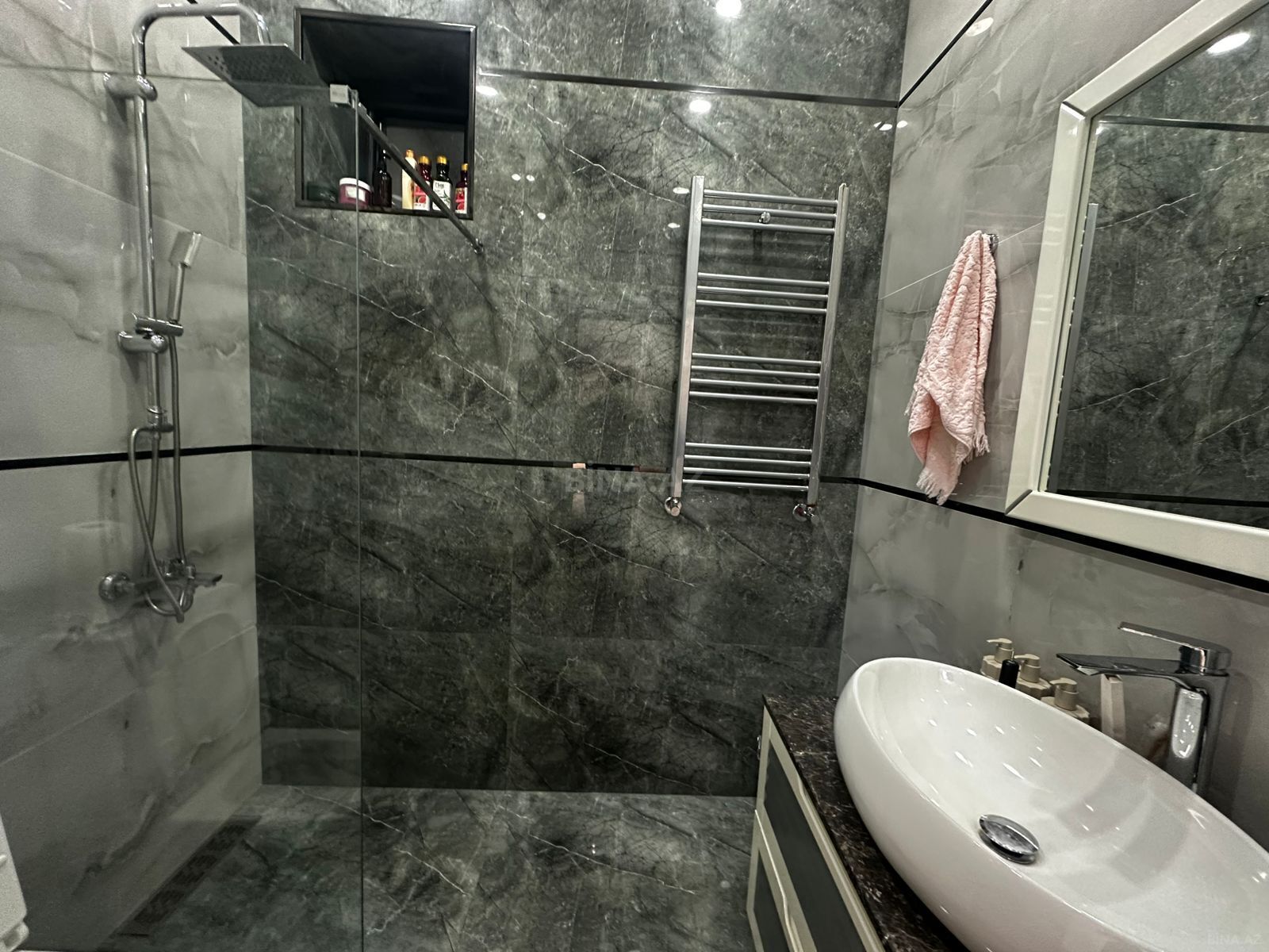4 otaqlı həyət evi/bağ evi - Mərdəkan q. - 180 m² (23)