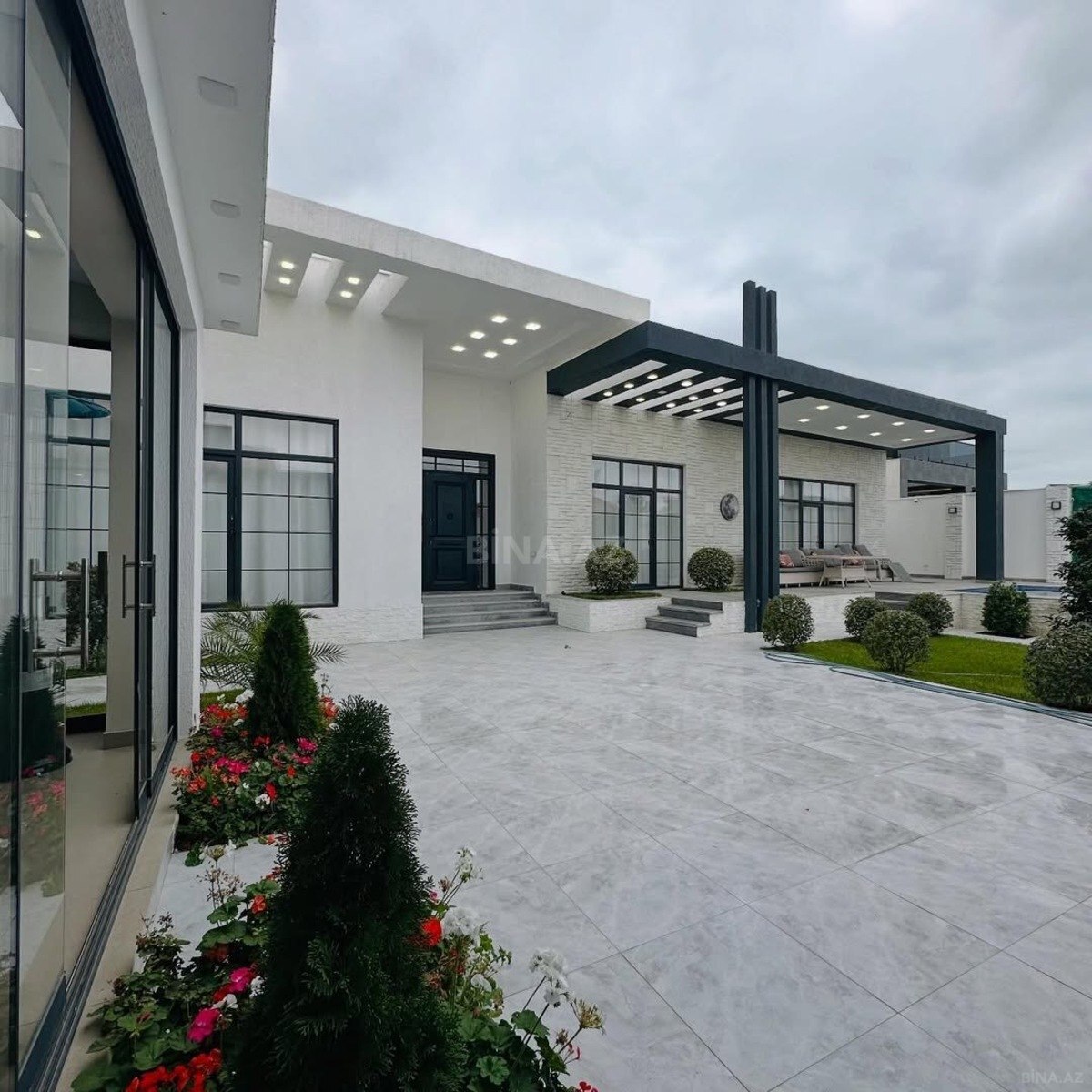4 otaqlı həyət evi/bağ evi - Mərdəkan q. - 250 m² (3)