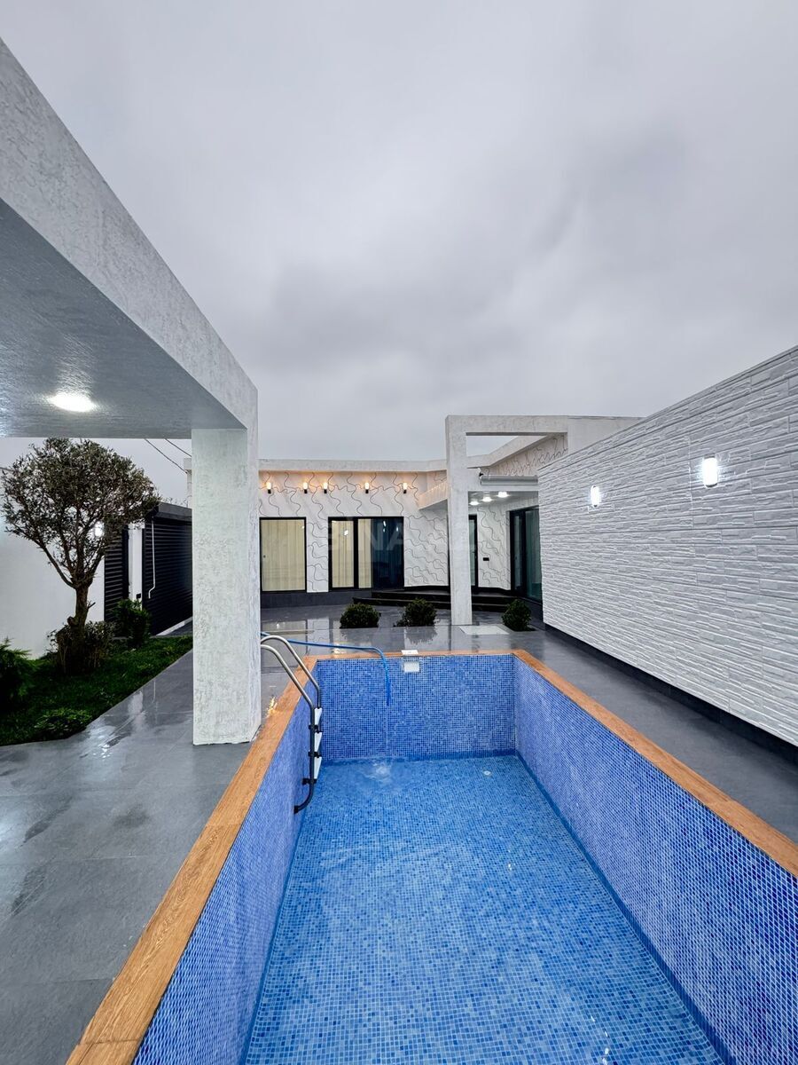 4 otaqlı həyət evi/bağ evi - Şüvəlan q. - 150 m² (2)