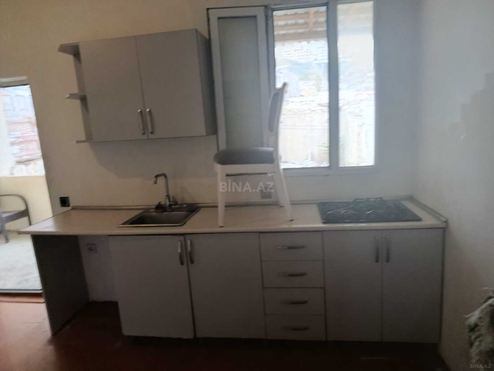 2 otaqlı həyət evi/bağ evi - Bayıl q. - 50 m² (8)