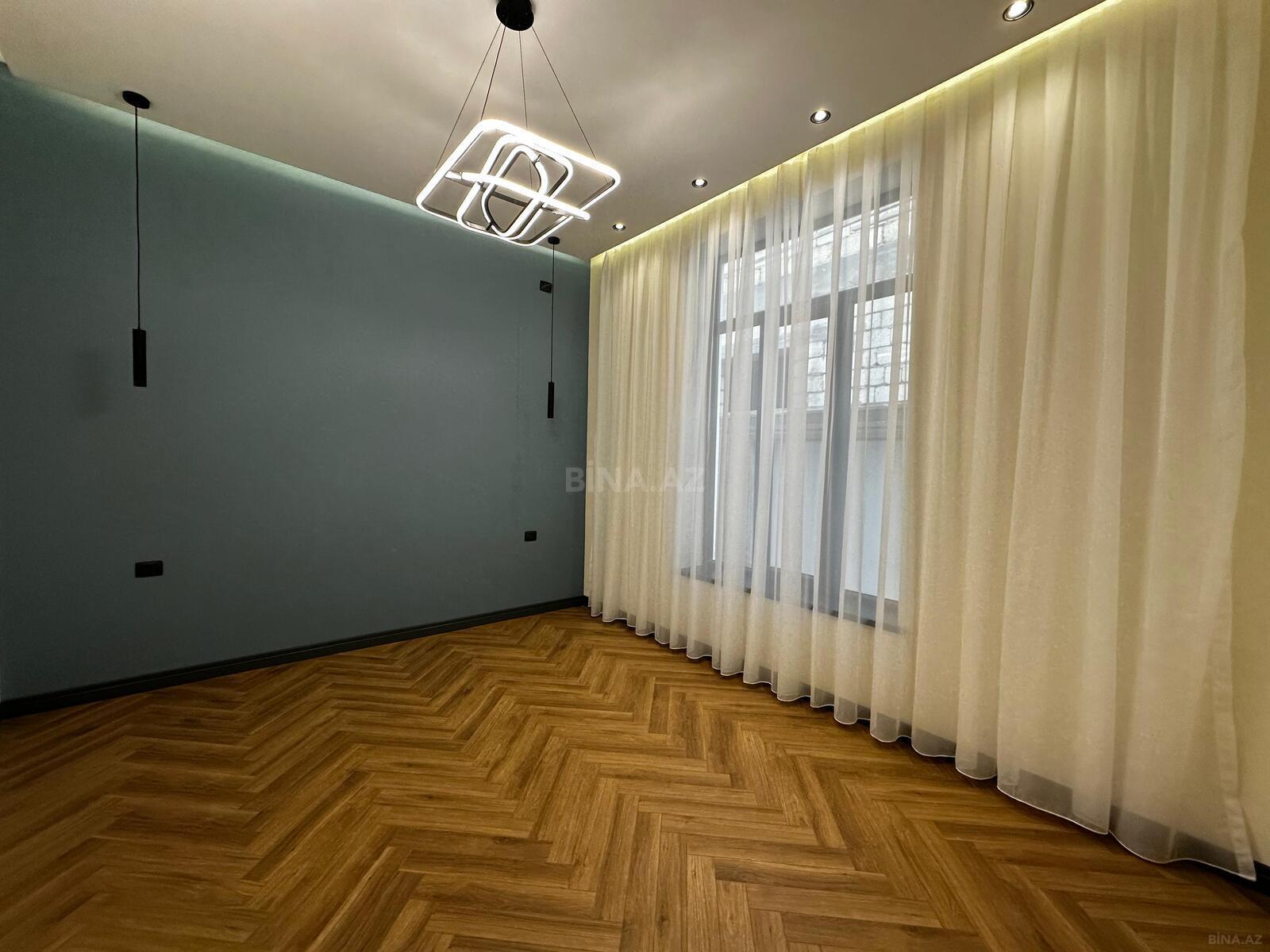 5 otaqlı həyət evi/bağ evi - Şüvəlan q. - 250 m² (13)