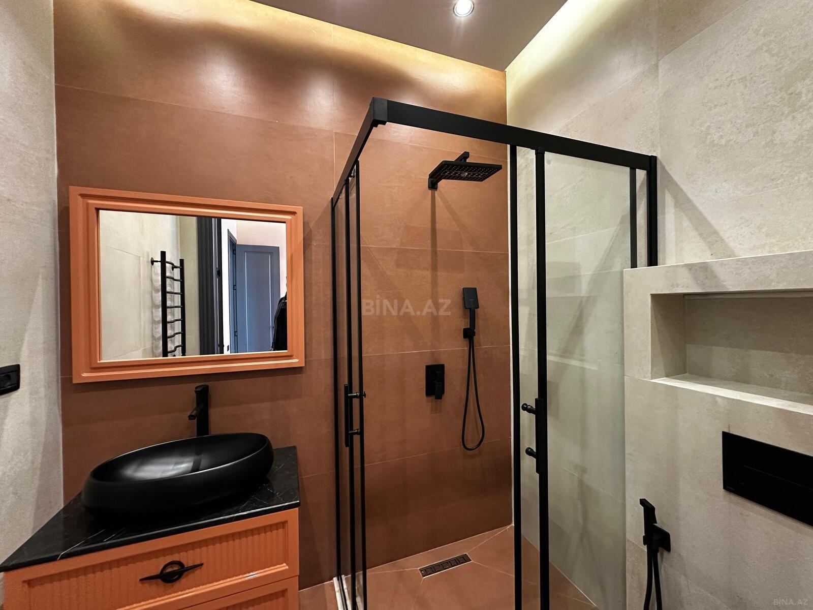 5 otaqlı həyət evi/bağ evi - Şüvəlan q. - 250 m² (14)