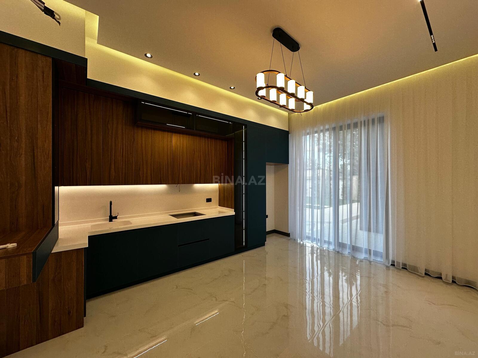 5 otaqlı həyət evi/bağ evi - Şüvəlan q. - 250 m² (23)