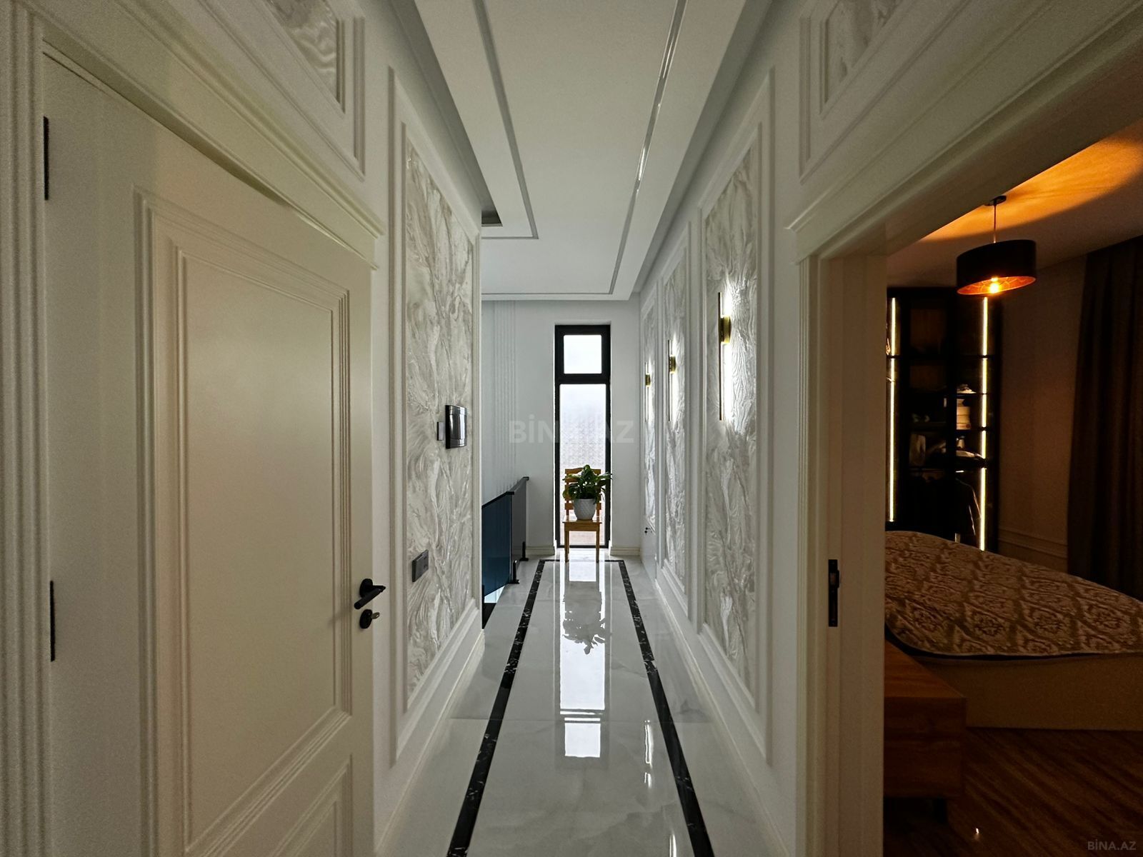 4 otaqlı həyət evi/bağ evi - Şüvəlan q. - 200 m² (13)