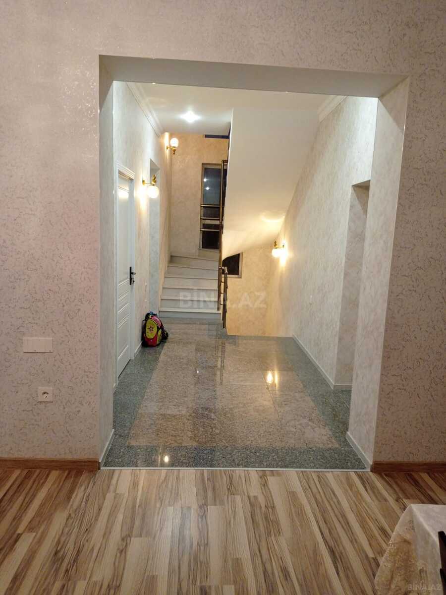 8 otaqlı həyət evi/bağ evi - Əmircan q. - 320 m² (18)