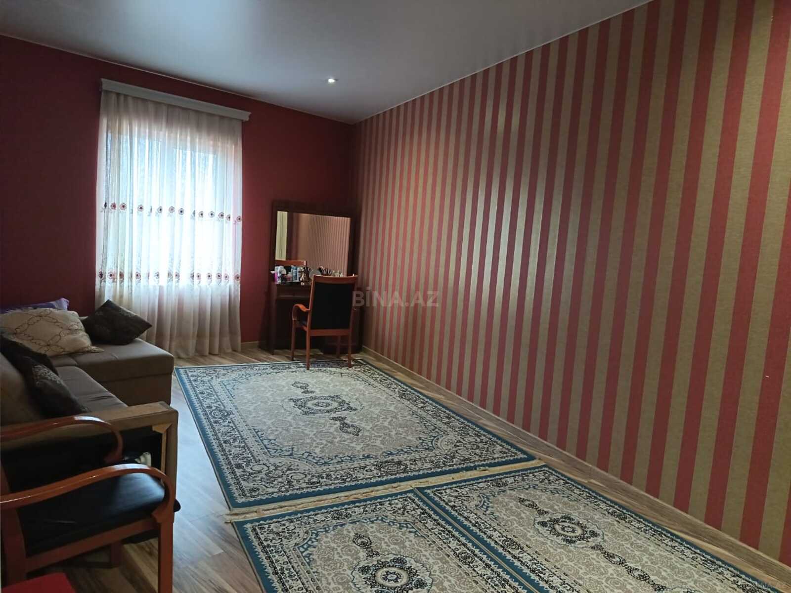 8 otaqlı həyət evi/bağ evi - Əmircan q. - 320 m² (15)