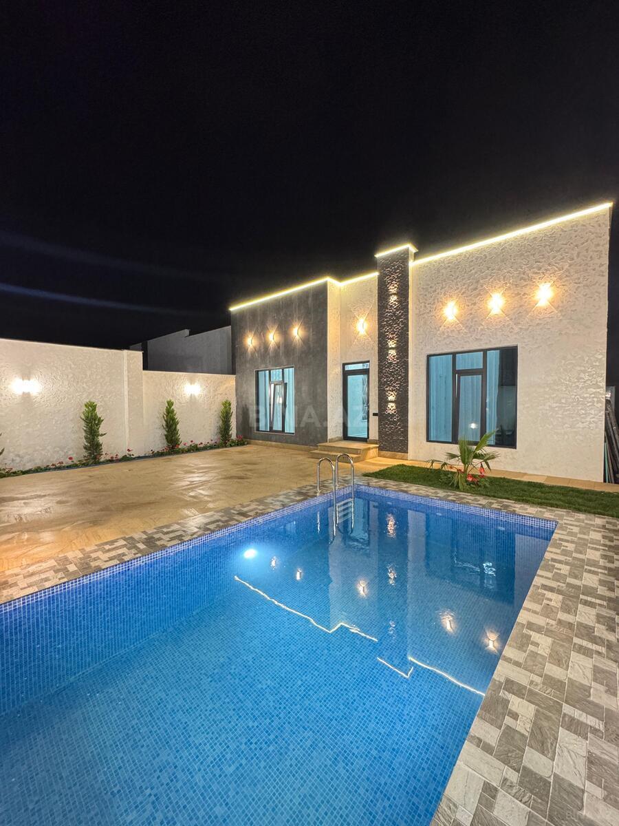 4 otaqlı həyət evi/bağ evi - Şüvəlan q. - 160 m² (1)