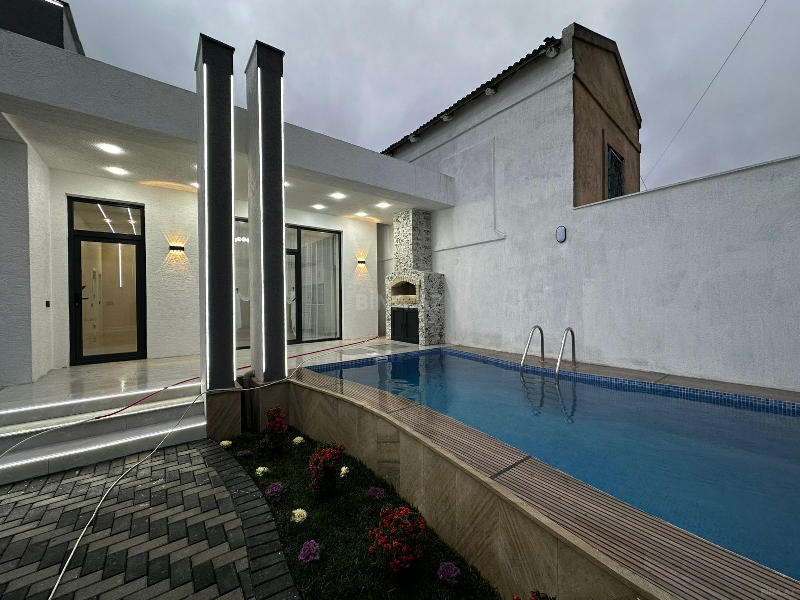 4 otaqlı həyət evi/bağ evi - Mərdəkan q. - 155 m² (10)